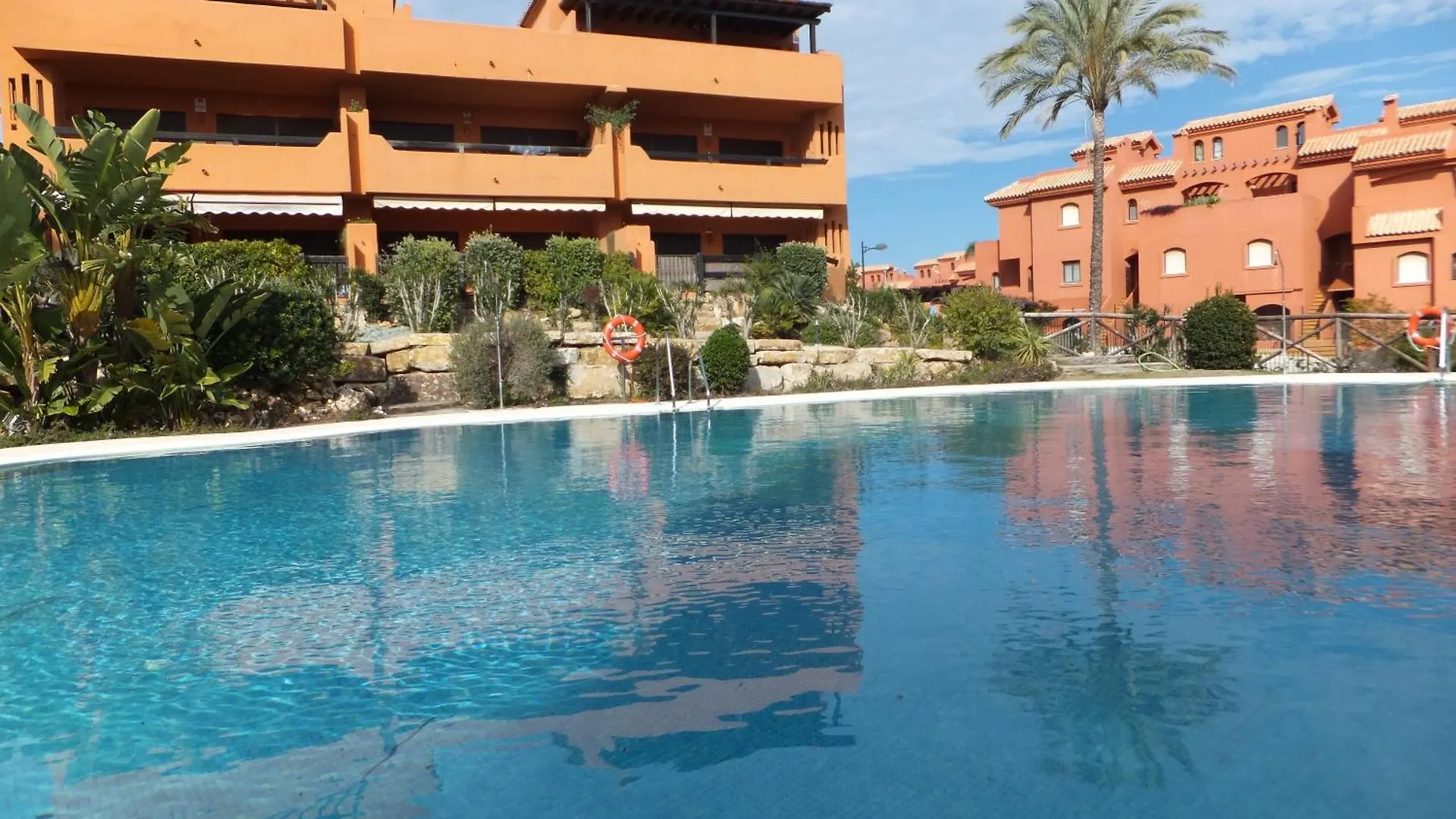 Jardines, Piscina Y Mar Apartment Estepona