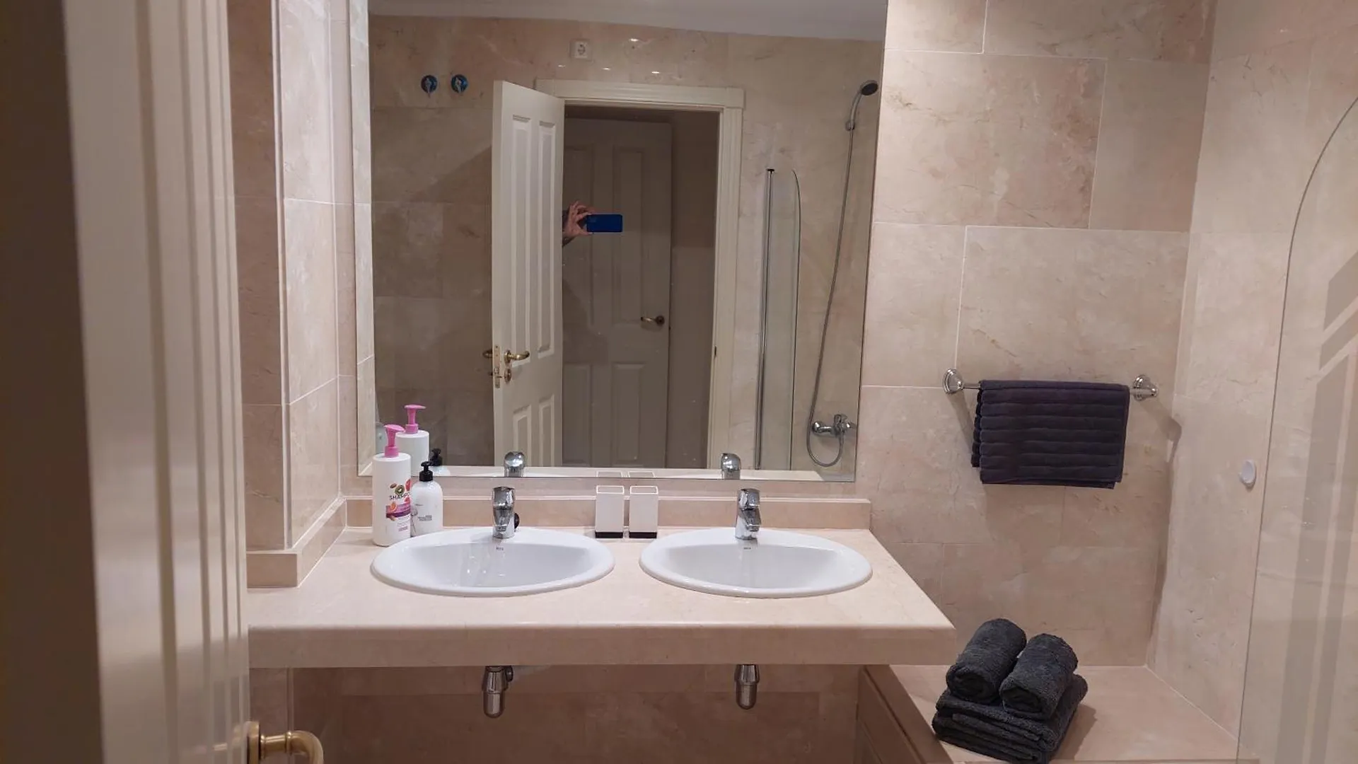 Jardines, Piscina Y Mar Apartman Estepona
