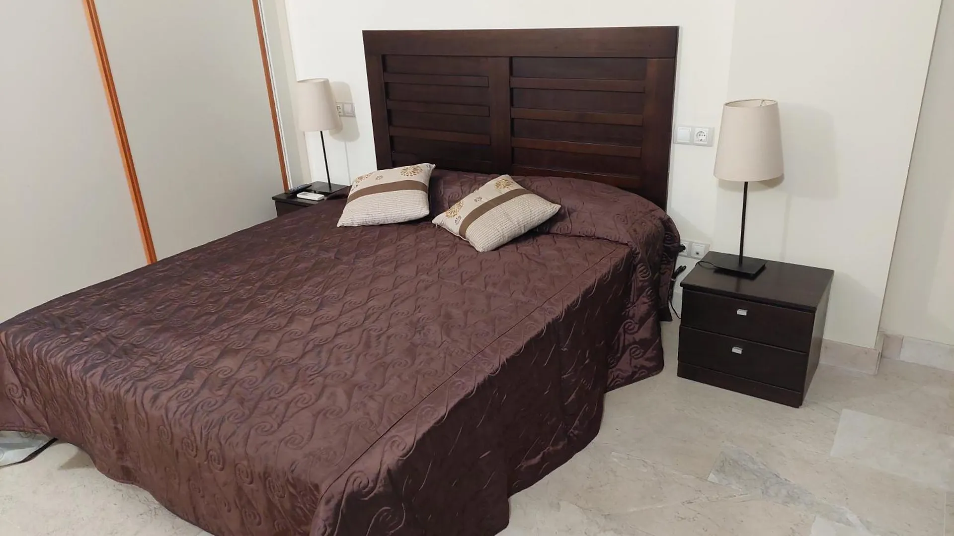 Jardines, Piscina Y Mar Apartman Estepona Spanyolország