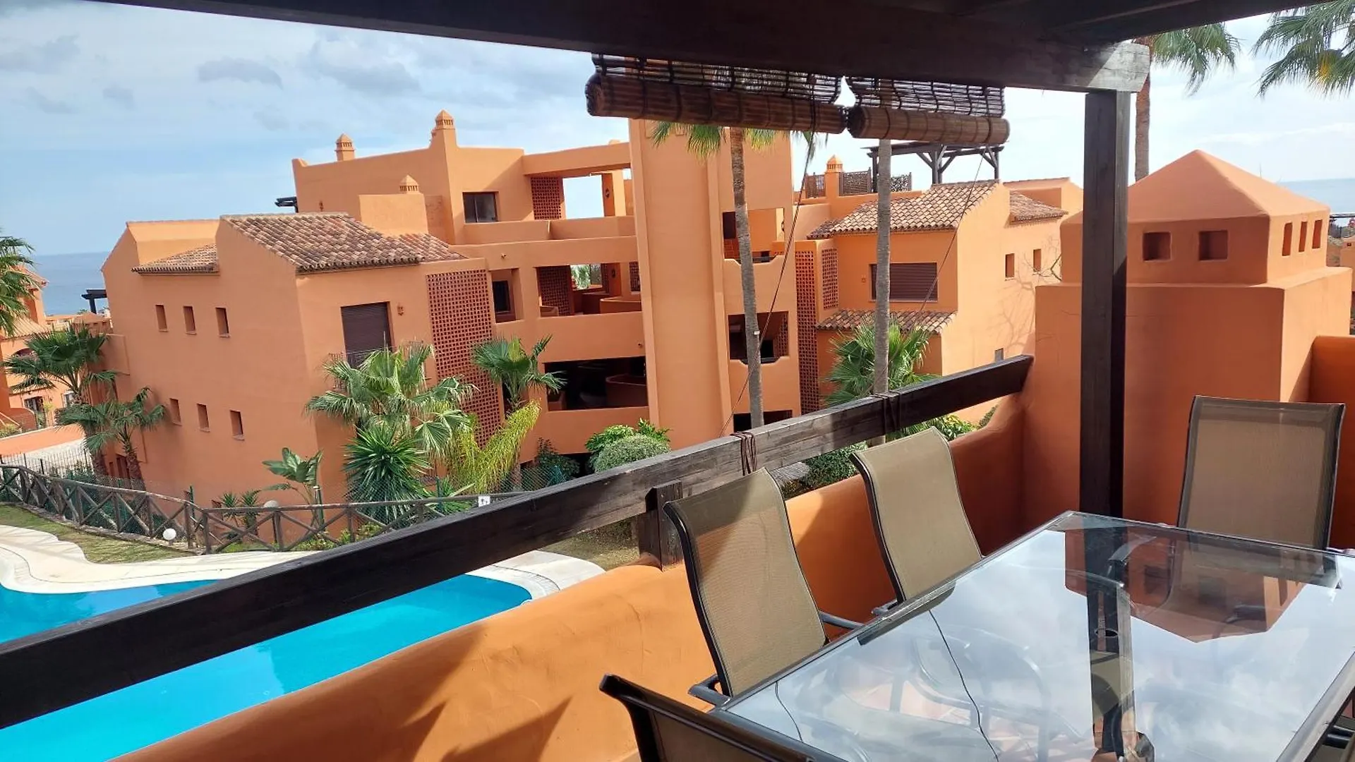 Jardines, Piscina Y Mar Apartman Estepona Spanyolország